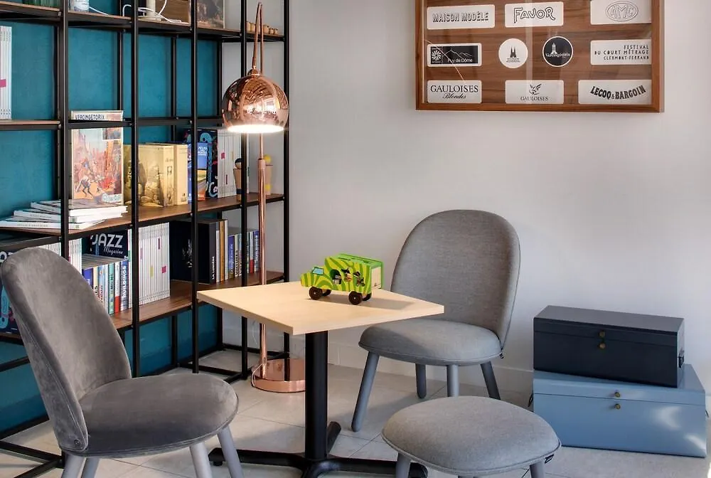 Hotel Ibis Styles Clermont-Ferrand Gare 3*,  Francie